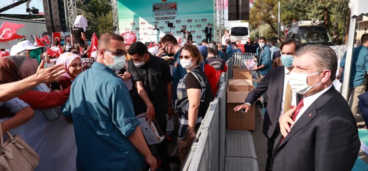 Sağlık Bakanı Koca, Diyarbakır'da yapımı tamamlanan projelerin toplu açılış töreninde konuştu: