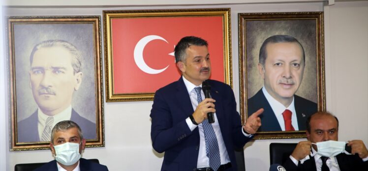 Tarım ve Orman Bakanı Pakdemirli, AK Parti Kastamonu İl Başkanlığında konuştu: