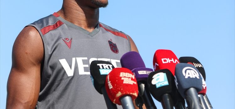 Trabzonspor'un Nijeryalı futbolcusu Nwakaeme'den yeni sezon değerlendirmesi: