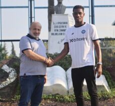 Adana Demirspor, Fildişi Sahilli futbolcu Simon Deli'yi transfer etti