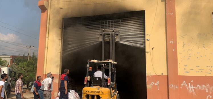 Adıyaman'da ekmek fabrikasında çıkan yangın söndürüldü