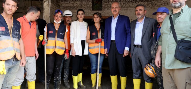 AK Parti Genel Başkanvekili Kurtulmuş, Bozkurt'ta selden etkilenen bölgelerde incelemelerde bulundu: