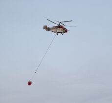 Alevlere karşı zamanla yarışan uçak pilotlarının zorlu mesaisi başladı