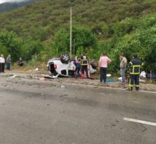 Amasya'da otomobil devrildi: 1 ölü, 1 yaralı