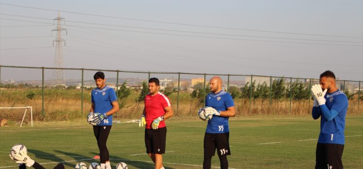 Bandırmaspor Teknik Direktörü Gürsel: “Hedefimiz, sistemimizi geliştirmek ve daha iyi bir oyun ortaya koyabilmek”