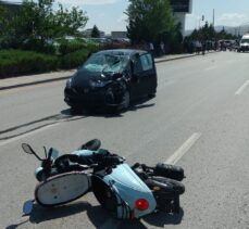 Başkentte otomobil, motosiklet ve yayaya çarptı: 3 yaralı