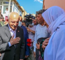 CHP Genel Başkanı Kılıçdaroğlu, Van'da selden zarar gören vatandaşları ziyaret etti: