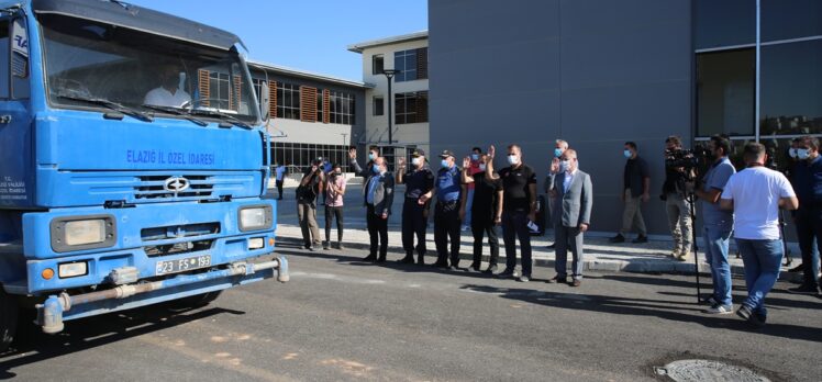 Elazığ'dan sel felaketinin yaşandığı Kastamonu'ya 3 tır yardım malzemesi ile arazöz gönderildi