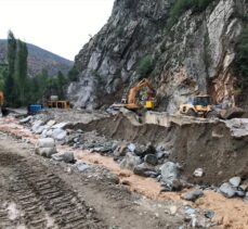 Erzurum'da 9 gün önce sele kapılan işçiyi arama çalışmasına sağanak nedeniyle ara verildi