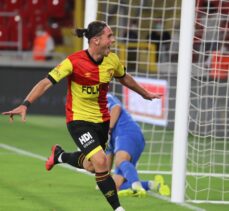 Göztepe, hazırlık maçında Altınordu'yu 2-0 mağlup etti