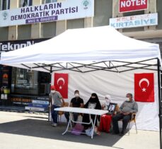 Muş'ta çocukları PKK'lı teröristlerce dağa kaçırılan aileler, evlatlarına kavuşacağı günü bekliyor