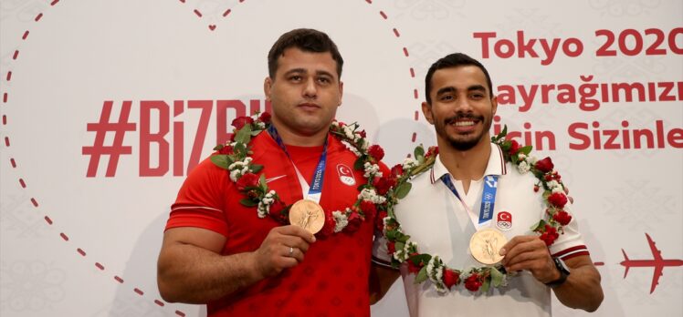 Rıza Kayaalp ve Ferhat Arıcan, İstanbul'a geldi