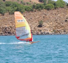 Rüzgar sörfünde Funboard Slalom Ligi 1. ayak yarışları, İzmir'de tamamlandı