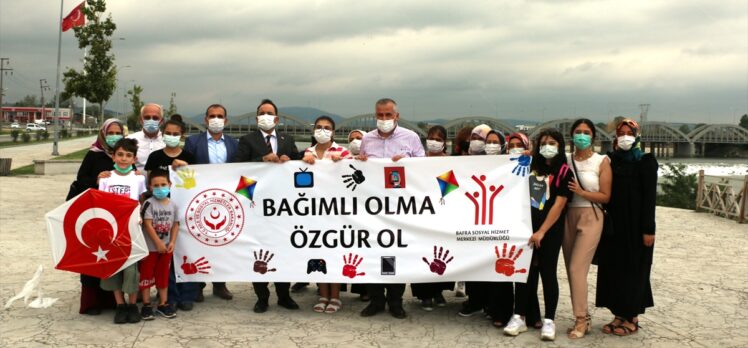 Samsun'da çocuklarla sosyal medya bağımlığının önüne geçmek amacıyla uçurtma şenliği düzenlendi