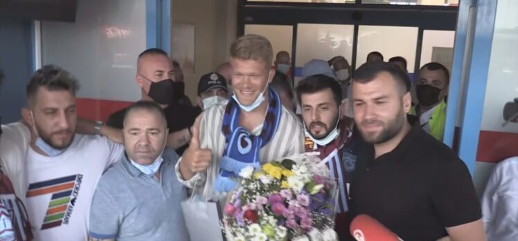 Trabzonspor'un transfer görüşmeleri yaptığı Andreas Cornelius kente geldi