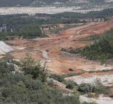 Bakan Karaismailoğlu: “Dalaman Havalimanı'na yakın noktadaki yangın kısa sürede bertaraf edildi, havalimanı normal trafiğine devam ediyordu ve şu anda da devam ediyor”