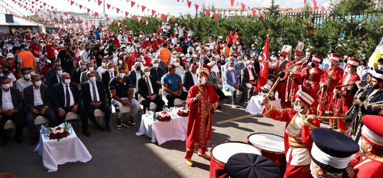 “300 Çocuk 300 Sporcu” programı başladı