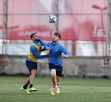 Adana Demirspor, Fatih Karagümrük maçı hazırlıklarını tamamladı