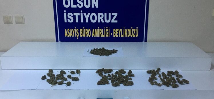 Beylikdüzü'nde uyuşturucu operasyonunda 2 kişi yakalandı