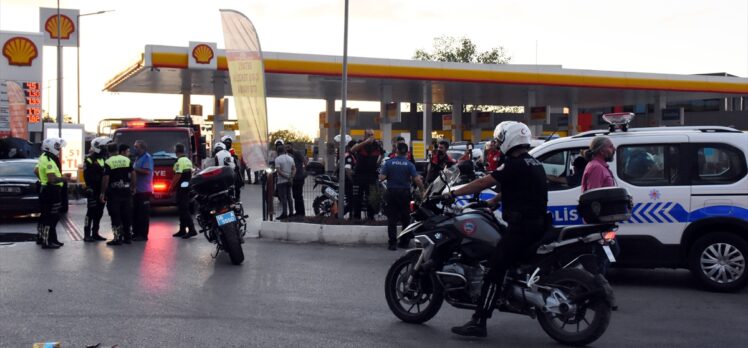 Bursa'da polisi görünce kaçan şüphelilerin kullandığı otomobilin çarptığı kadın ağır yaralandı