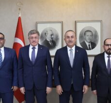 Çavuşoğlu, SMDK, Suriye Müzakere Komisyonu ve geçici hükümet yöneticileriyle buluştu