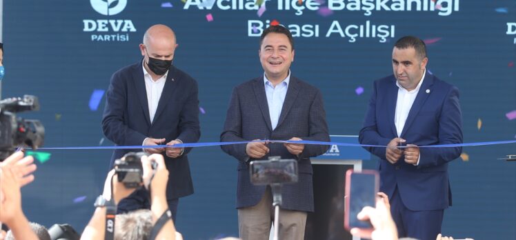 DEVA Partisi Genel Başkanı Ali Babacan, partisinin Avcılar ilçe binasını açtı