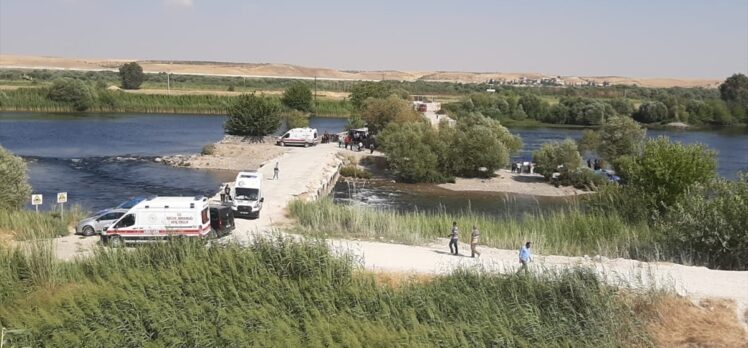 Gaziantep'te nehre giren aynı aileden 1 kişi hayatını kaybetti, 4 kişi kurtarıldı