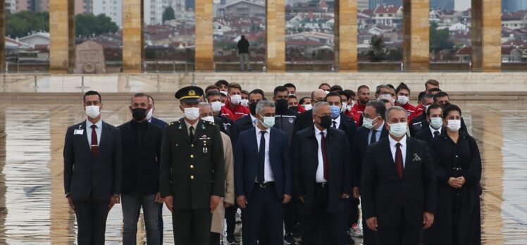 Hacettepe Spor Kulübü, Anıtkabir’i ziyaret etti