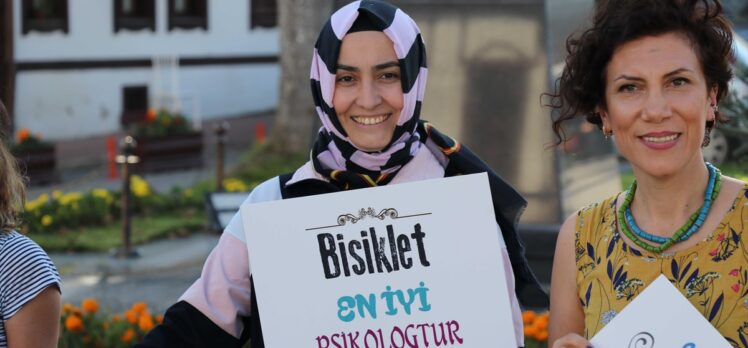 Karabük'te “Süslü Kadınlar Bisiklet Turu” düzenlendi