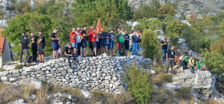 Karadağ'ın Cetinje şehrinde Ortodoks kilisesinin taht töreni nedeniyle gerginlik artıyor