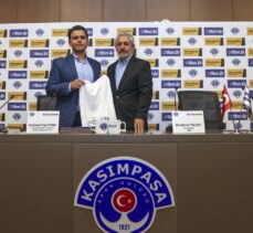 Kasımpaşa'da futbol A takımının şort sponsoru Rent Go oldu