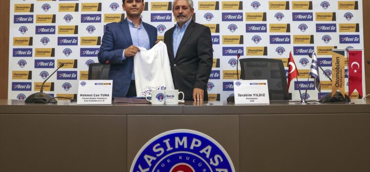 Kasımpaşa'da futbol A takımının şort sponsoru Rent Go oldu