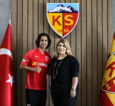 Kayserisporlu Emre Demir, Barcelona'ya transfer oldu