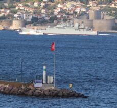 Rus askeri gemisi Çanakkale Boğazı'ndan geçti