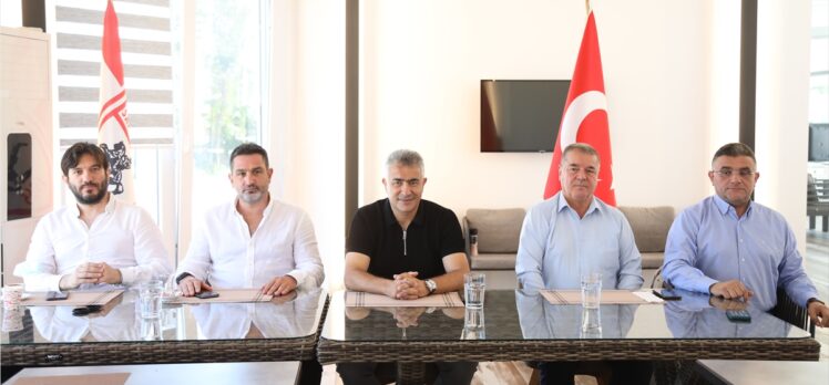 Samsunspor Teknik Direktörü Altıparmak'tan “oyun sistemi” açıklaması