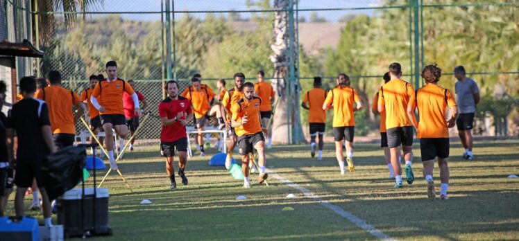 Adanaspor'da teknik direktör ile birlikte sistem de değişti