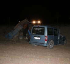 Ağrı'da ticari araç ve traktör çarpıştı 3 kişi yaralandı