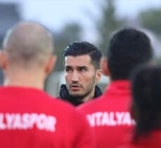 Antalyaspor'da Nuri Şahin'in ekibi netleşiyor