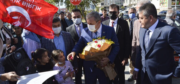 BBP Genel Başkanı Destici, Gaziantep'te partisinin ilçe başkanlığının açılışına katıldı: