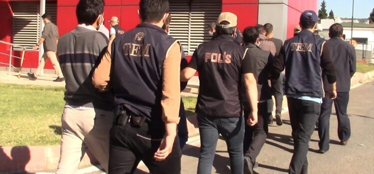 Gaziantep merkezli FETÖ operasyonunda 11 zanlı tutuklandı