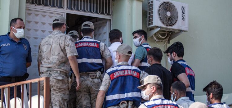 Hatay merkezli 4 ilde hırsızlık ve suç örgütü kurma suçlarından arananlara yönelik operasyonda 6 kişi tutuklandı