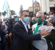 İtalya'da işçi sendikalarından faşizm karşıtı miting