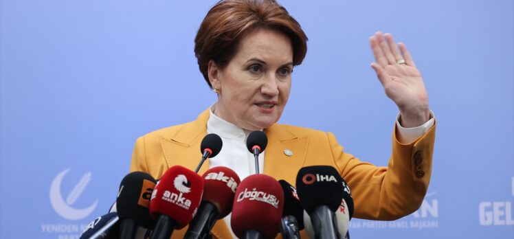 Meral Akşener, Yeniden Refah Partisi Genel Başkanı Erbakan'ı ziyaret etti: