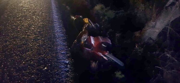 İzmir'de zincirleme trafik kazasında 2 kardeş hayatını kaybetti, 1 kişi yaralandı