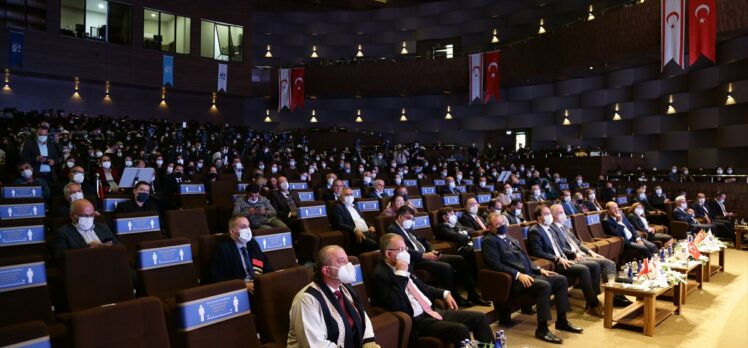 KKTC Cumhurbaşkanı Tatar, HKÜ 2021-2022 Akademik Yılı Açılış Töreni'nde konuştu: