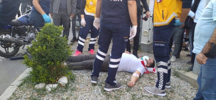 Manisa'da şüpheli otomobili kovalayan Yunus Timi kaza yaptı, biri polis 2 kişi yaralandı