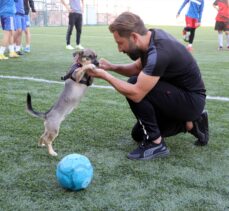 Minik “Bırçın” futbol takımının maskotu oldu