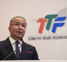 Türkiye Tenis Federasyonunda Cengiz Durmuş güven tazeledi