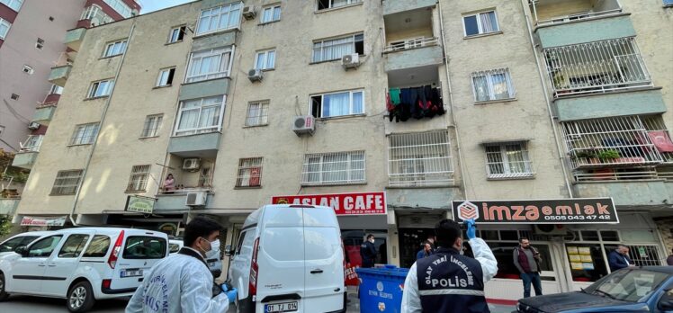 Adana'da babasını bıçaklayarak öldüren kişi gözaltına alındı