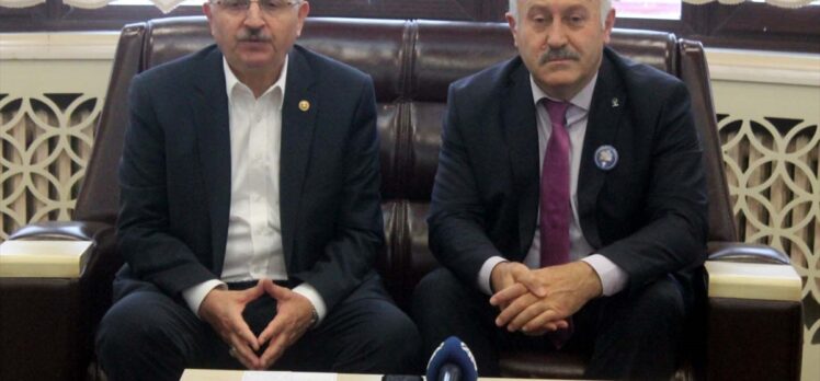 AK Parti'li Gündoğdu, Bayburt'ta “Teşkilat Akademisi Liderlik Okulu Eğitim Programı”na katıldı: